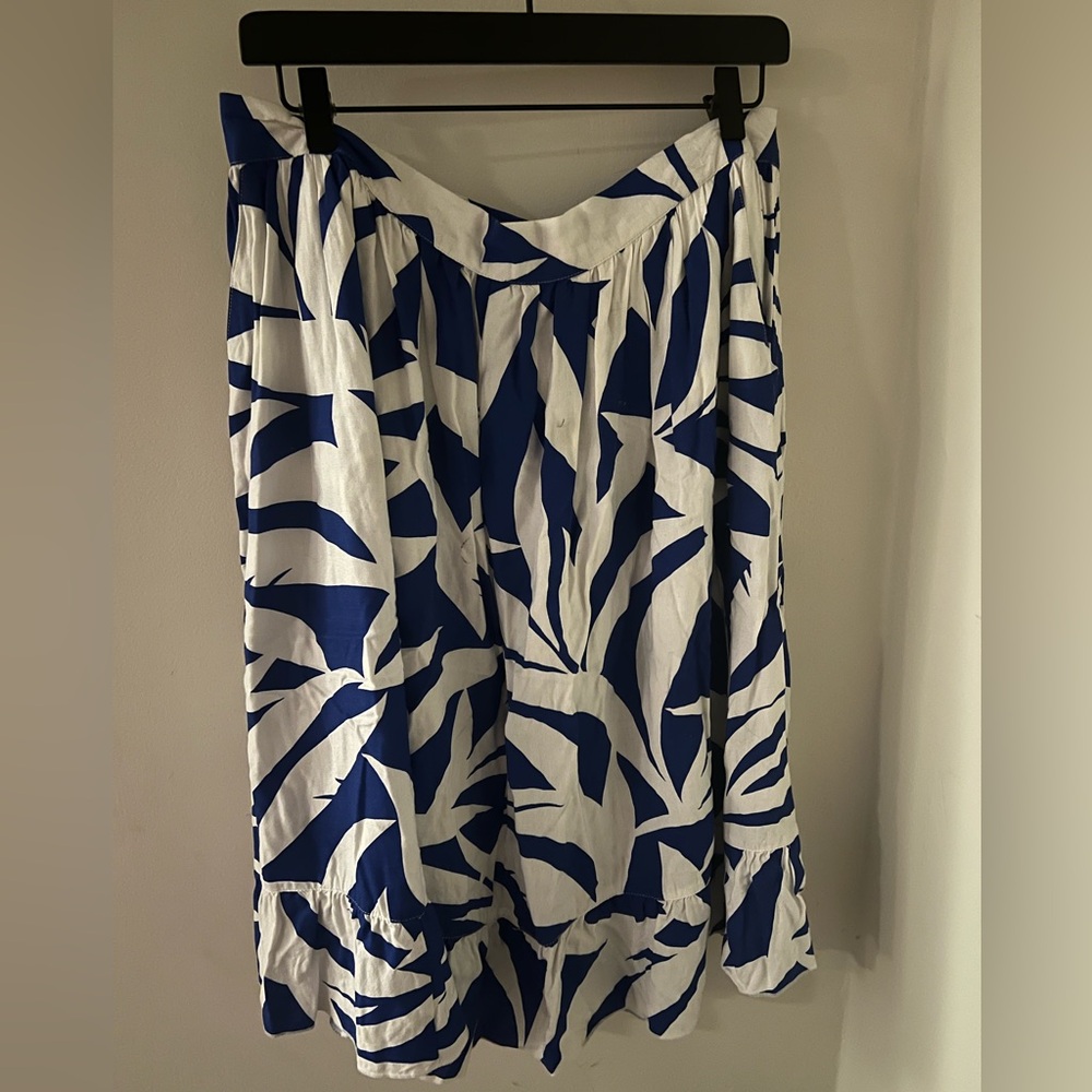 Vibrant summer skirt!